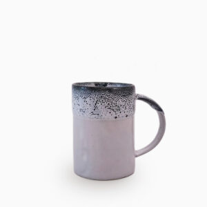 680401076 Long mug with handle